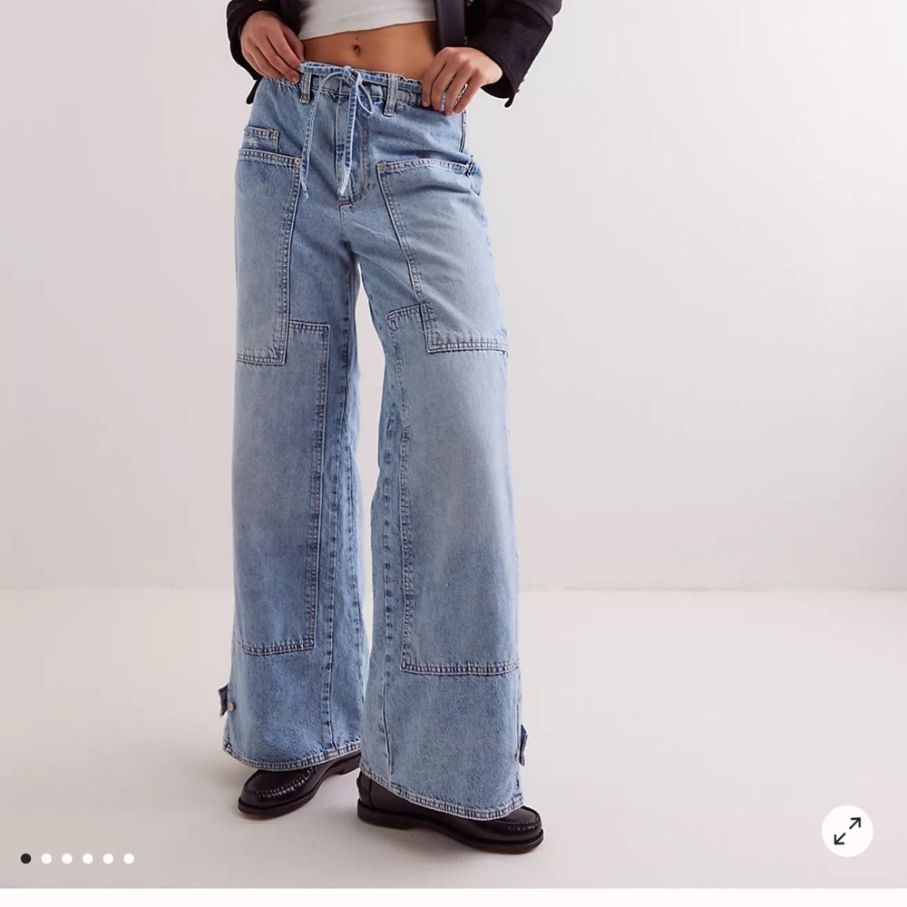 Free People Outlaw Crvy Light Blue Wide-Leg Jeans